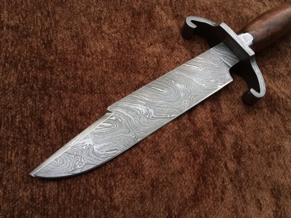 Damascus Steel Bart Moore Bowie knife , Historical Knife , Alamo Museum Historical knife , Collectable knife , Hunting knife, high quality custom knife , high quality damascus steel knife , custom knife , sufi damascus custom knife