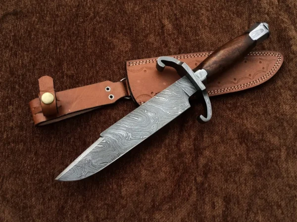 Damascus Steel Bart Moore Bowie knife , Historical Knife , Alamo Museum Historical knife , Collectable knife , Hunting knife, high quality custom knife , high quality damascus steel knife , custom knife , sufi damascus custom knife